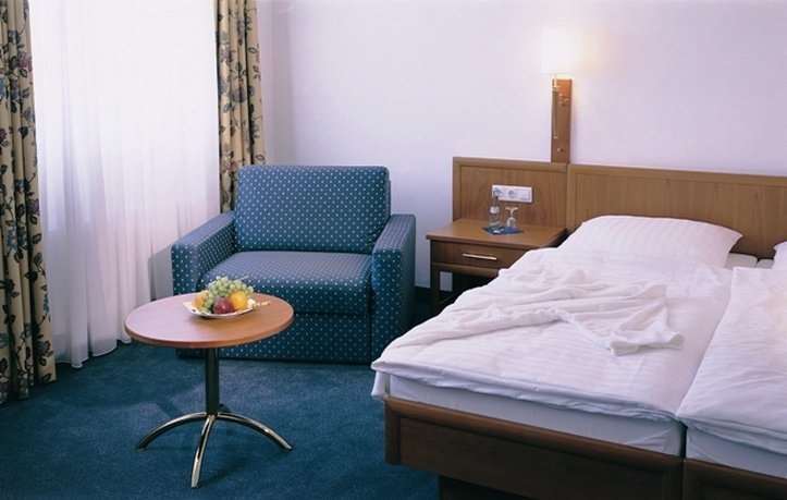 Hotel Schuetzenburg Burscheid Bilik gambar